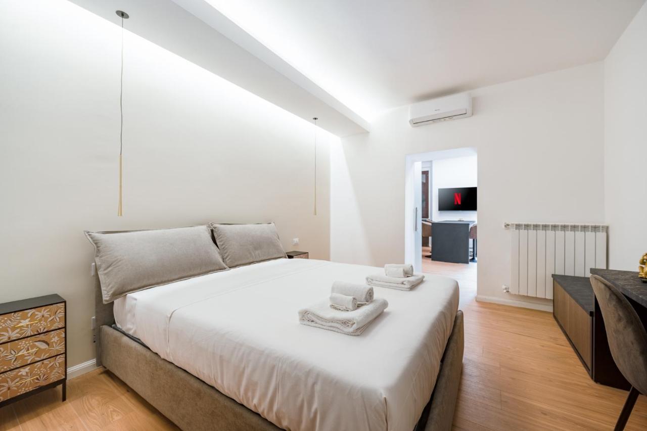 Bilocale Moderno - City Center 米兰 外观 照片